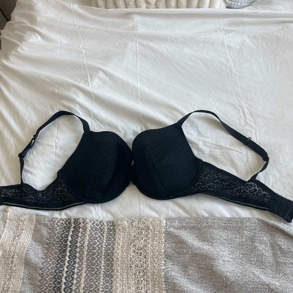 Elegant Black Lace Bra